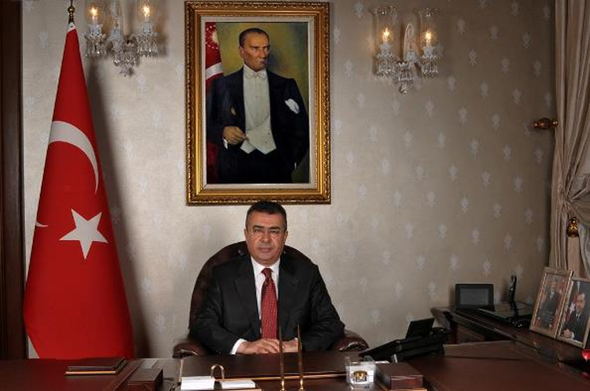 Başkan Paşa\'dan Hatay Valisi Lekesiz\'e Ziyaret
