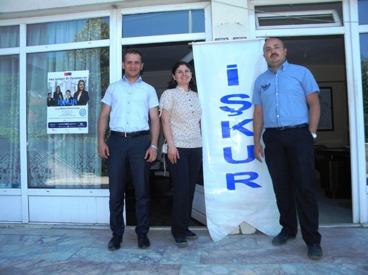 İş-Kur Ekipleri Azdavayda