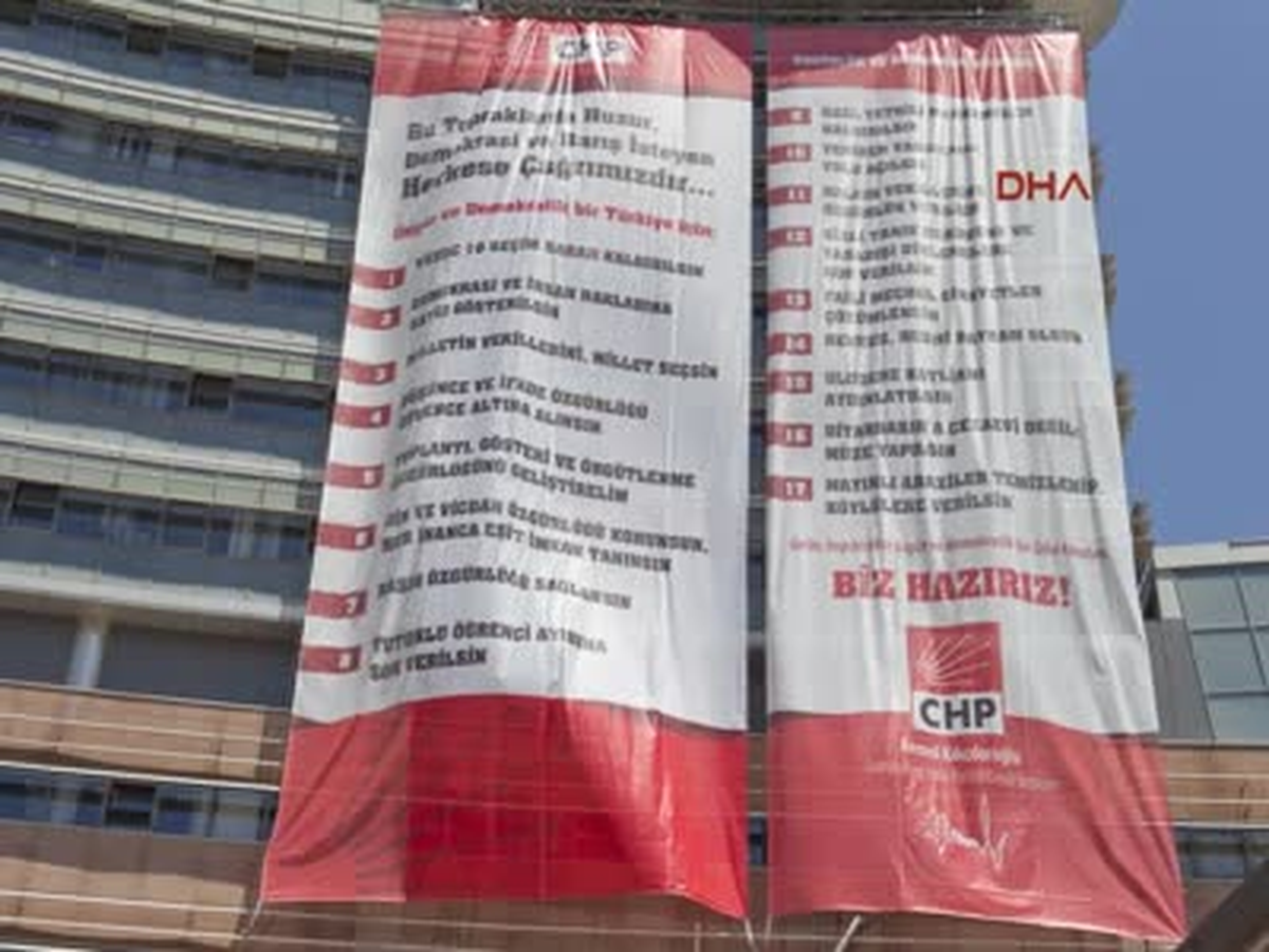 Kılıçdaroğlu\'nun \'Özgürlük ve Demokrasi\' Çağrısı