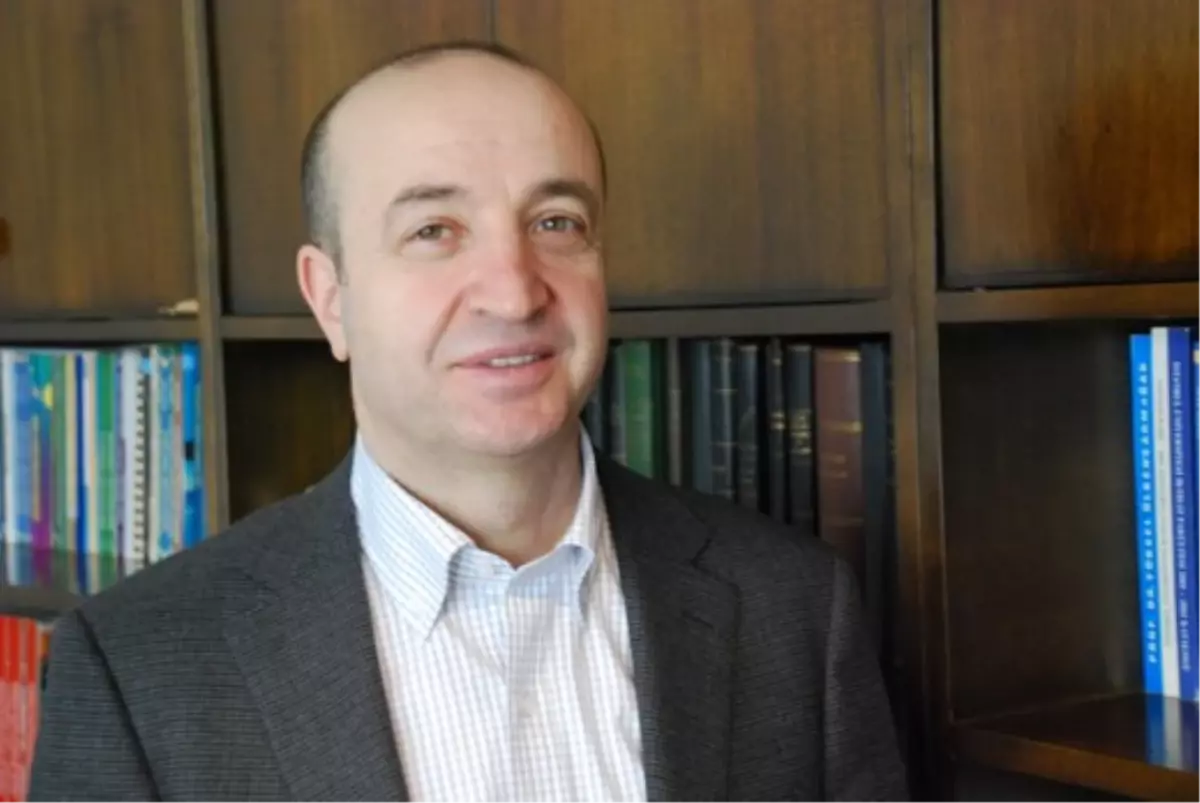 "Kurdaki Volatilite Şirket Bilançolarını Olumsuz Etkileyecek"