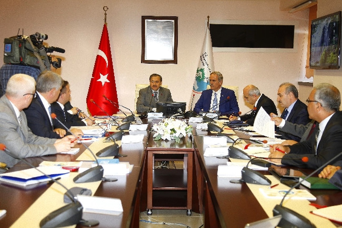 Orman ve Su İşleri Bakanlığı Nilüfer Çayı İçin Harekete Geçti