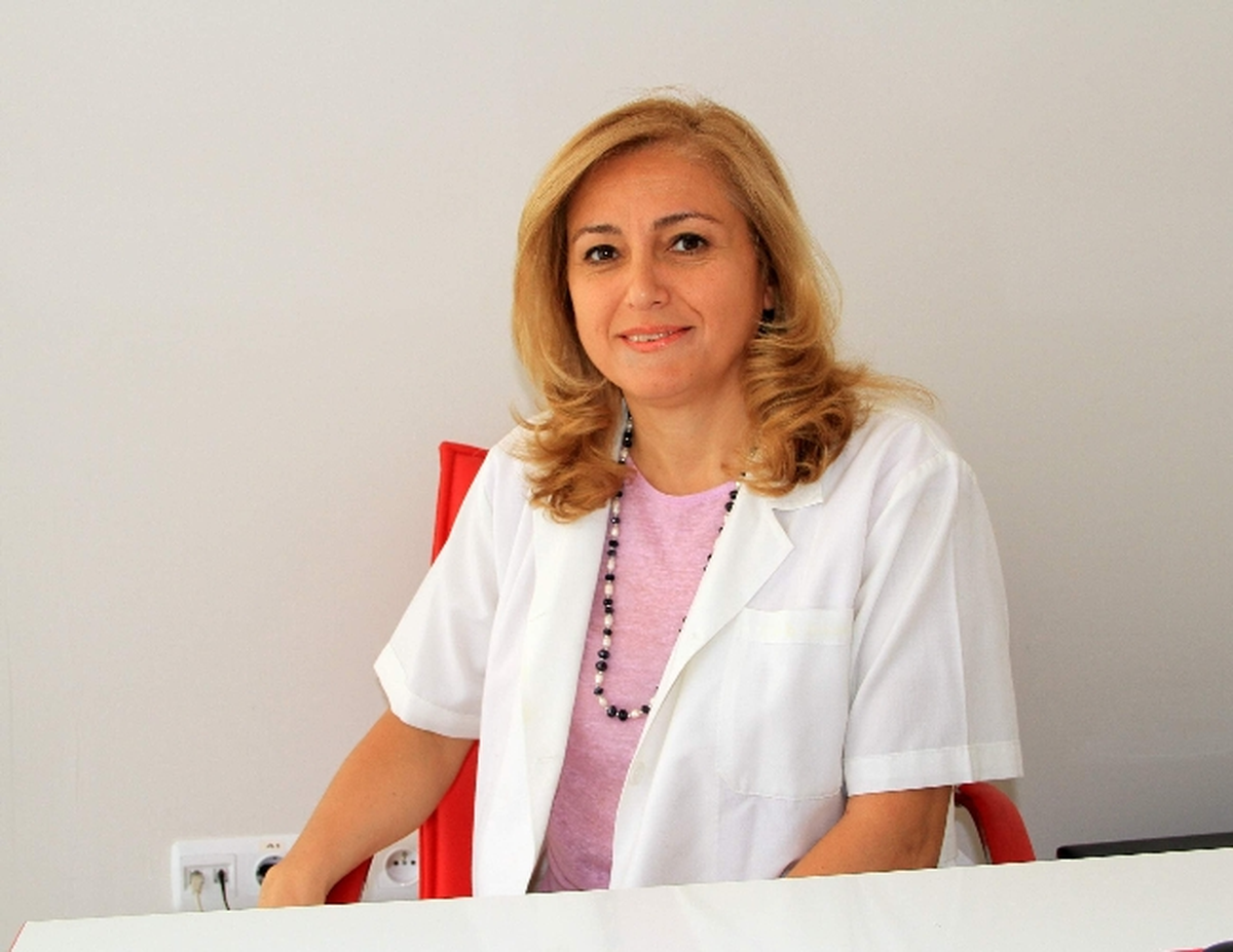 Sahurda Yumurta Tok Tutuyor