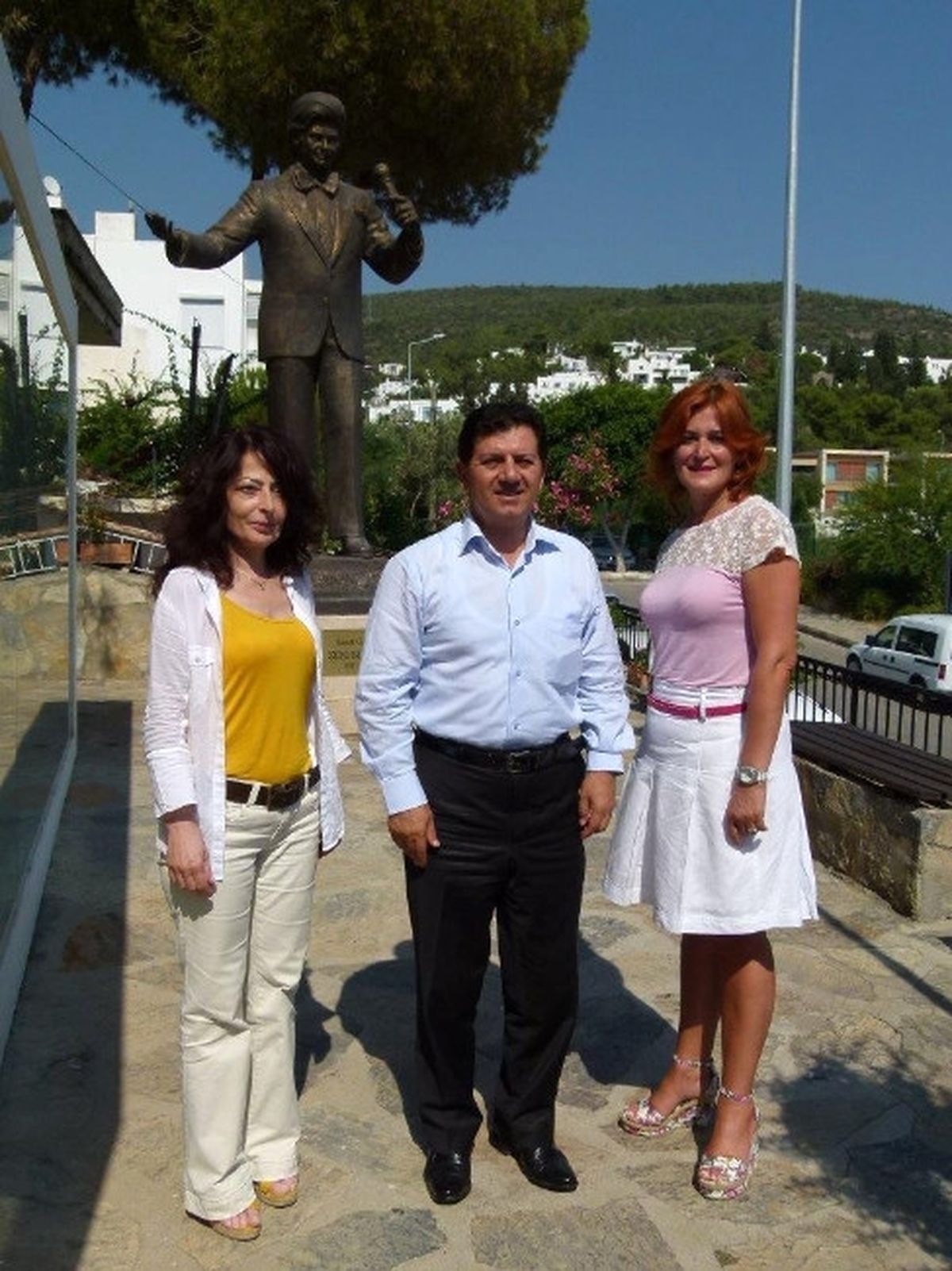 Zeki Müren Antik Tiyatroda Anılacak