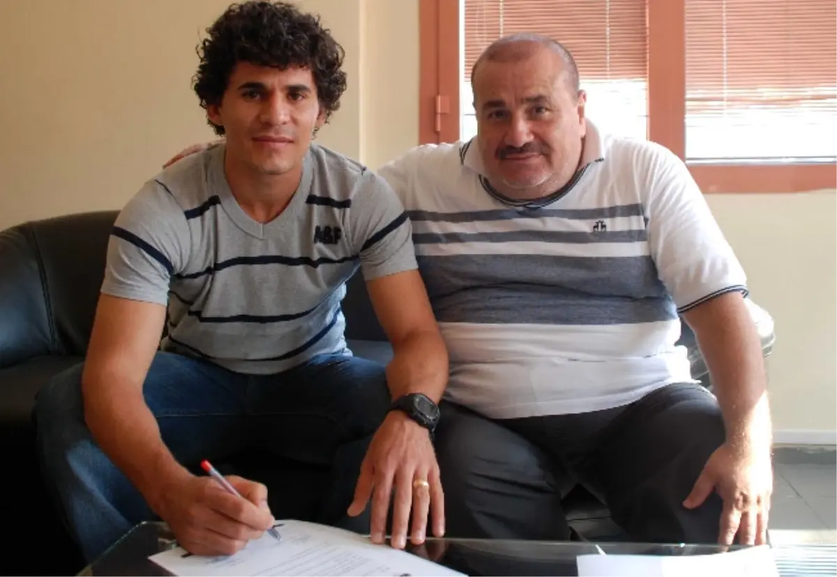 Adanaspor Tiago Bezerra\'yı Transfer Etti