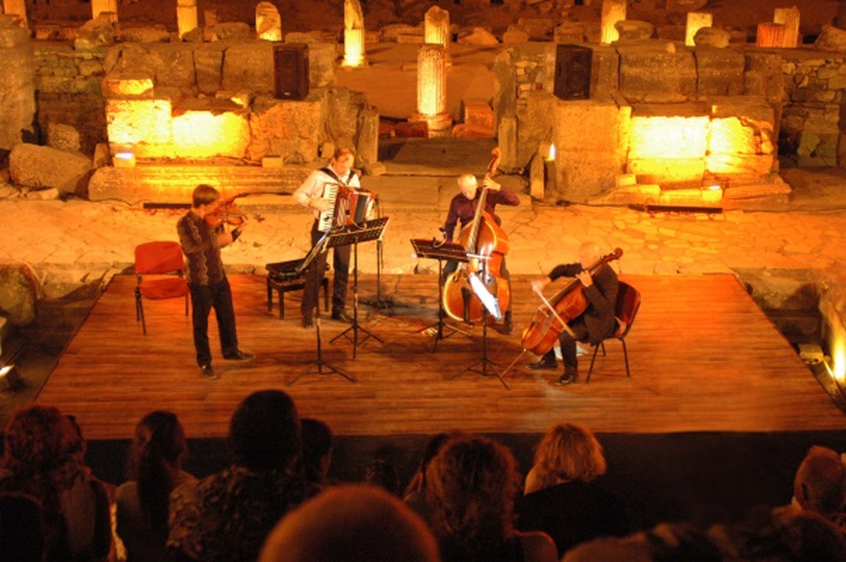 Efes Odeon\'da Viyana Miti