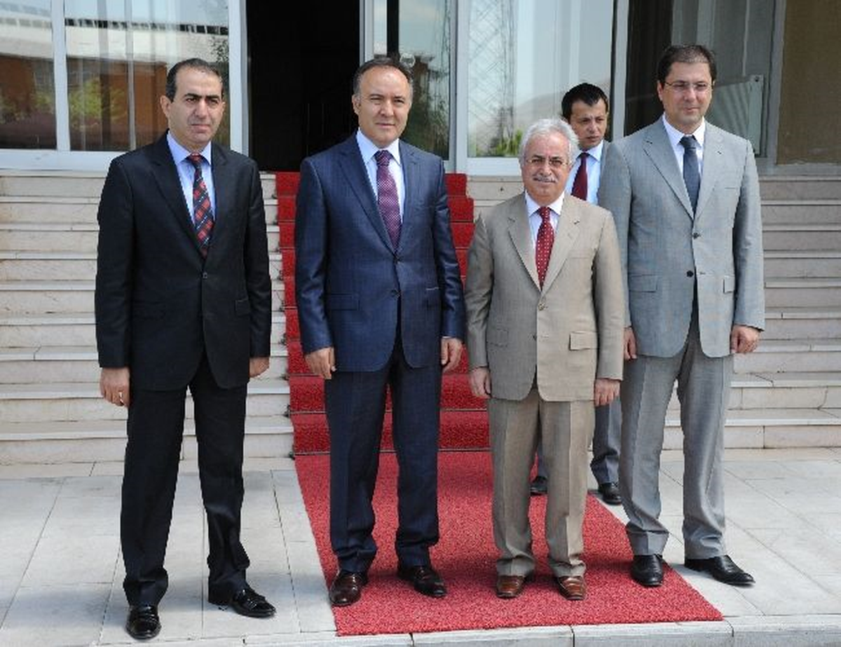 Erzurum Valisi Altıparmak, Etü\'yü Ziyaret Etti