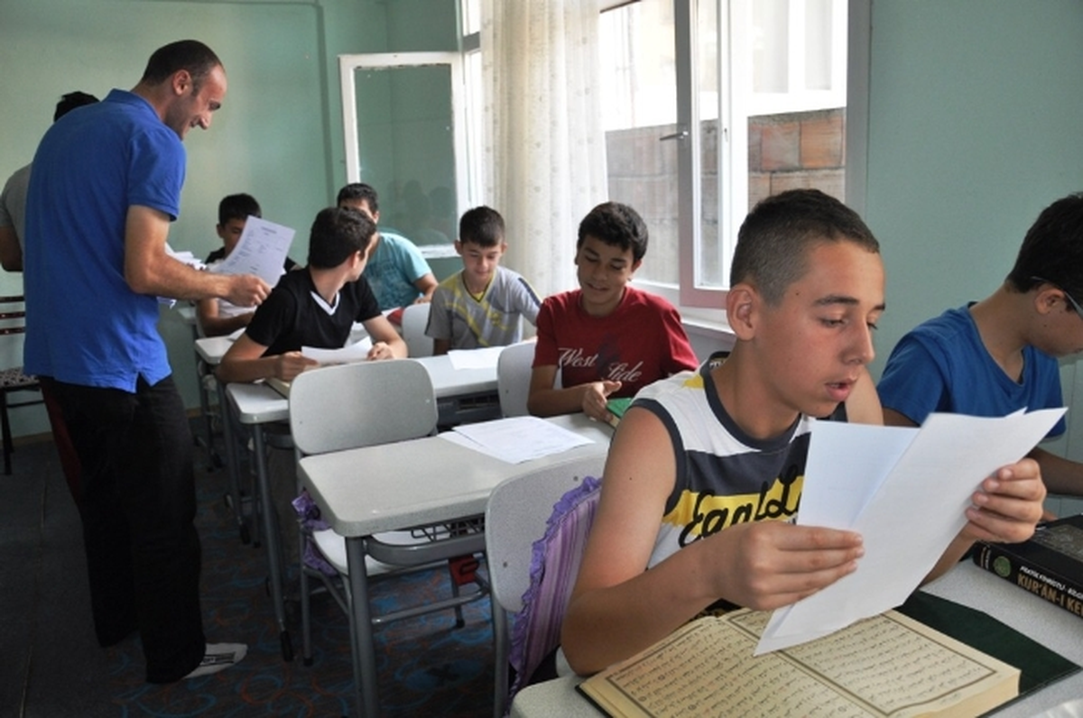 Haydi Çocuklar Camiden Spora