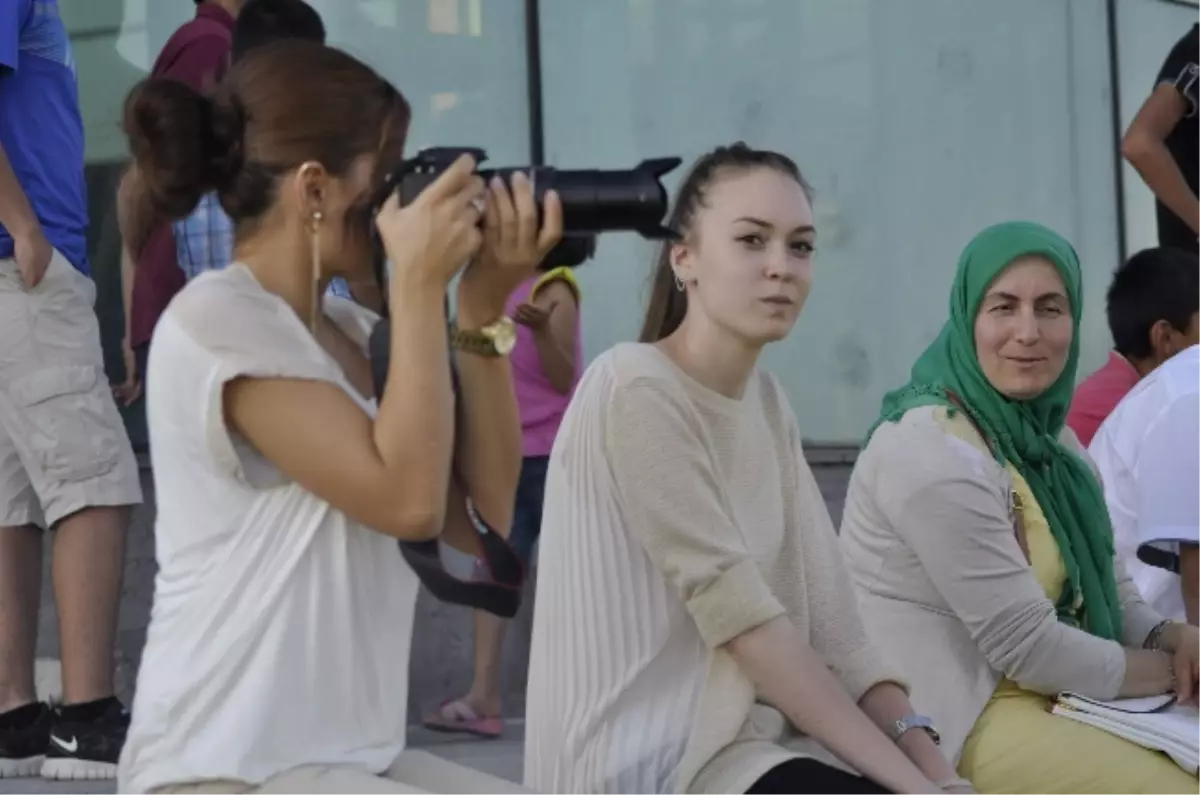 Hazırlık Maçında Sefa\'yı Fotoğarfladılar