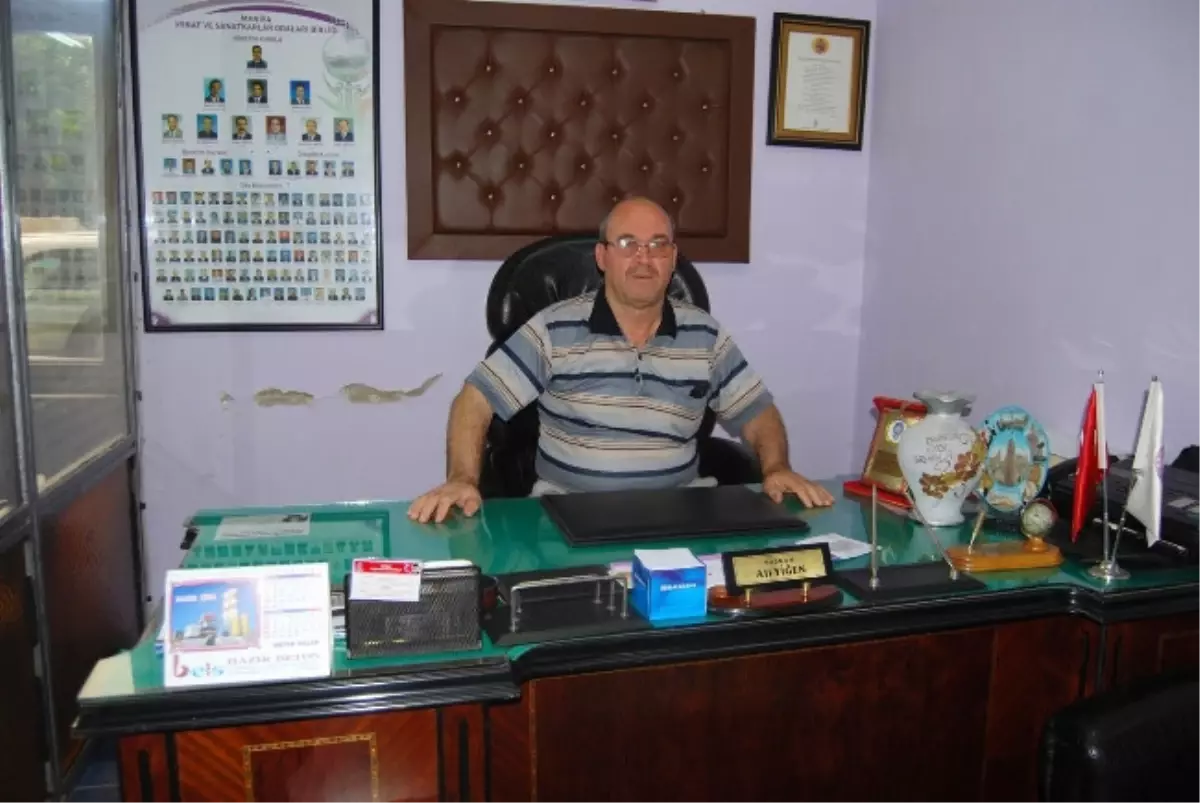 Kulanın Esnaf Başkanı\'ndan Ramazan Kutlaması...