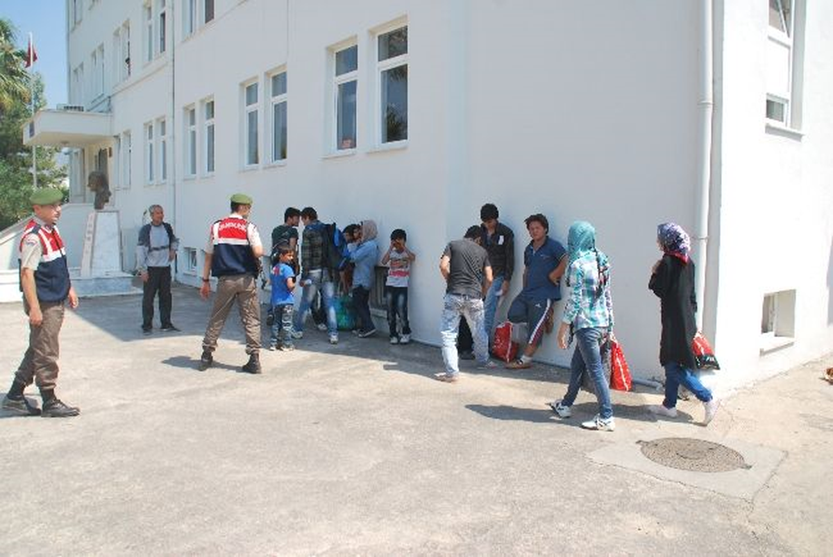 Marmaris\'te 19 Kaçak Yakalandı