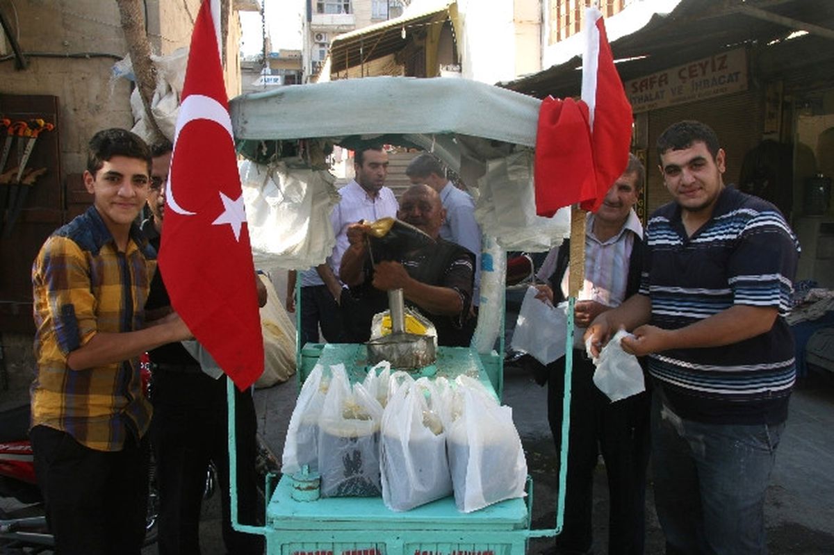 \'Meyan Kola\' İftar Sofralarını Süslüyor