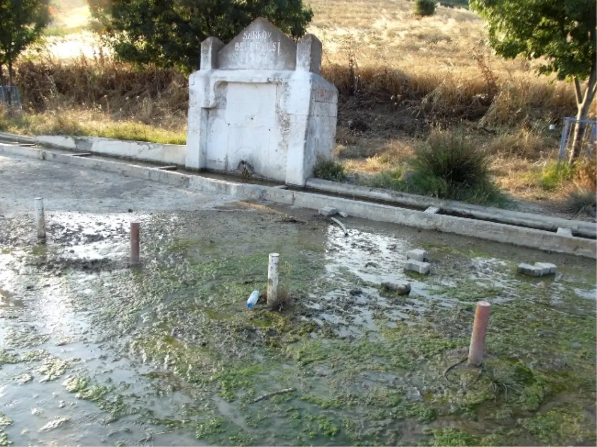 Şarköy'deki Osmanlı Çeşmesi İlgi Bekliyor
