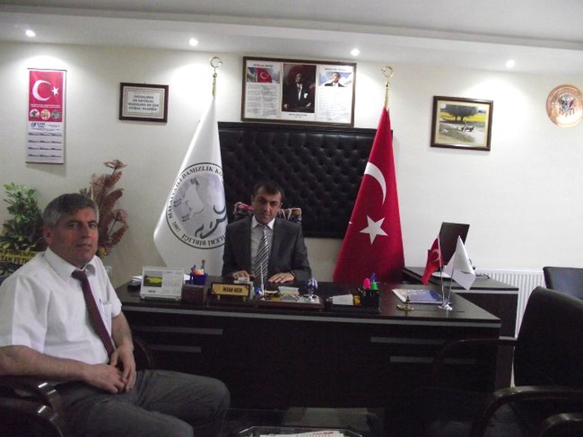 Tarım Müdürü Ali Selvi, Damızlık Koyun Keçi Birliği\'ni Ziyaret Etti