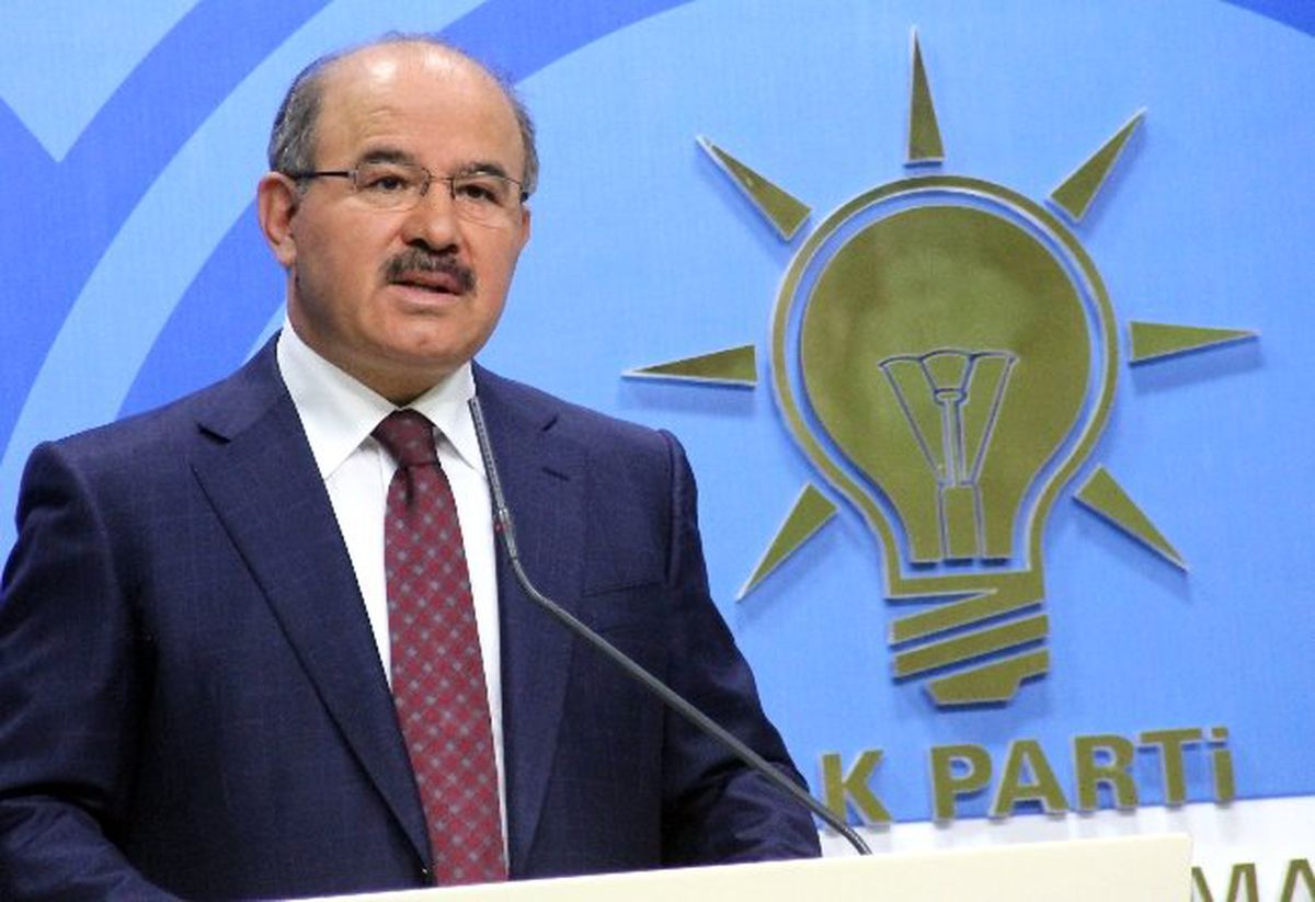 AK Parti Genel Başkan Yardımcısı ve Parti Sözcüsü Hüseyin Çelik\'in Basın Toplantısı (1)