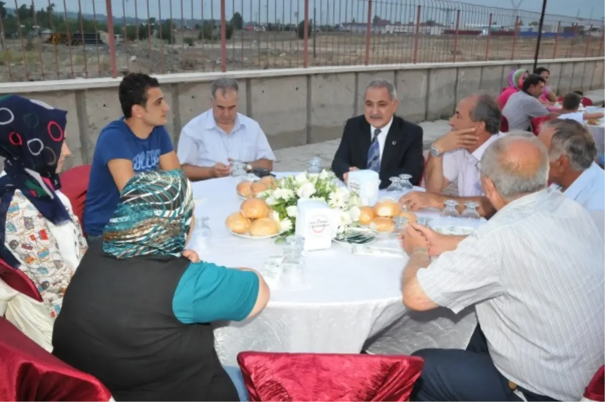 Çatalca Belediyesi\'nden Geleneksel İftar