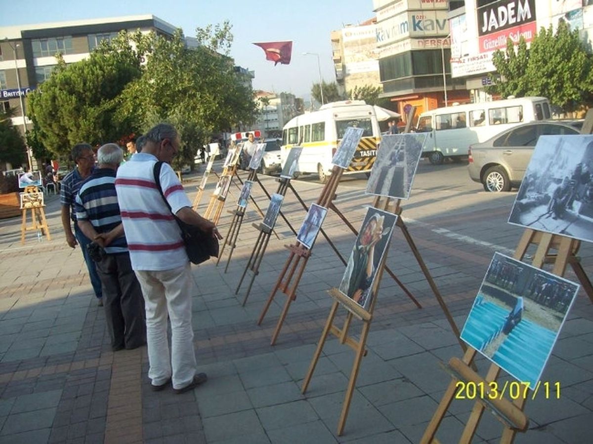 CHP Gaziemir Srebzenitsa\'yu Unutmadı