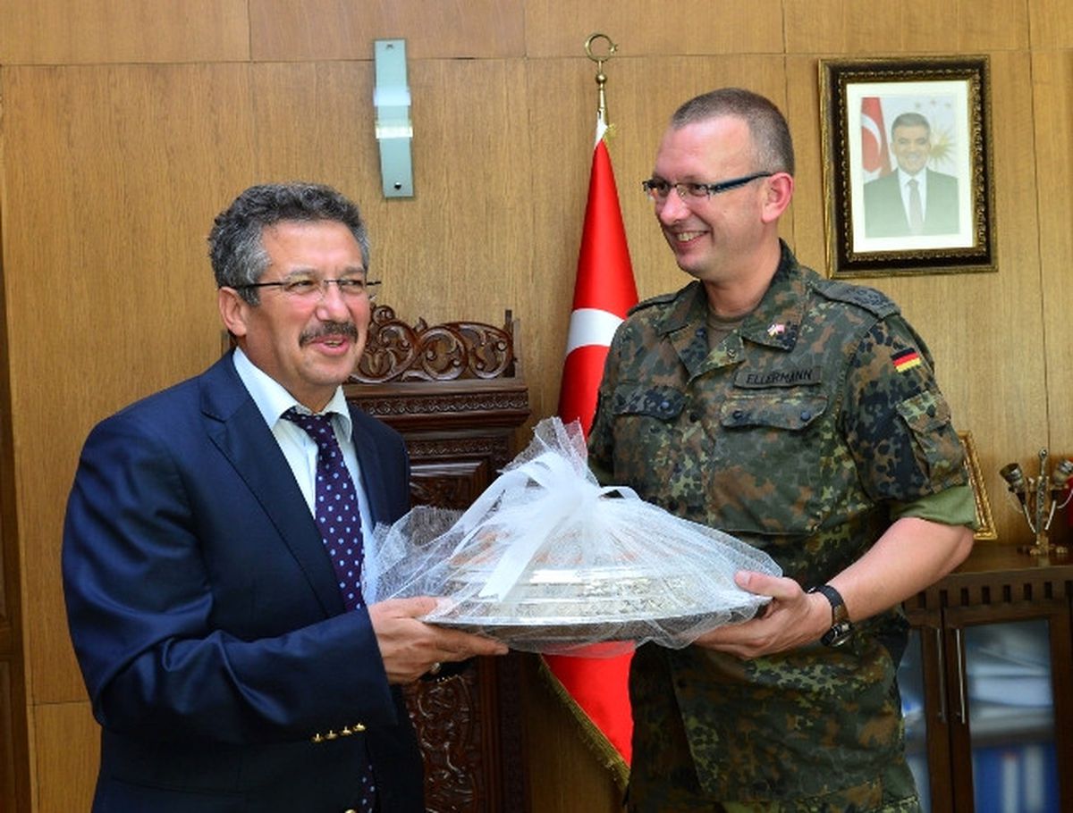 Ellerman\'dan Veda Ziyaretleri