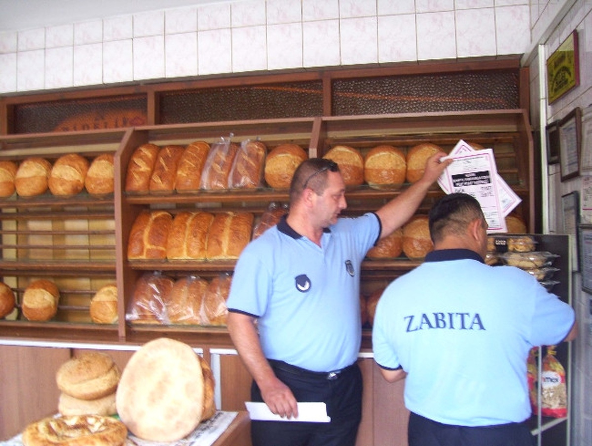 Hendek Zabıtası Fırınları Denetledi