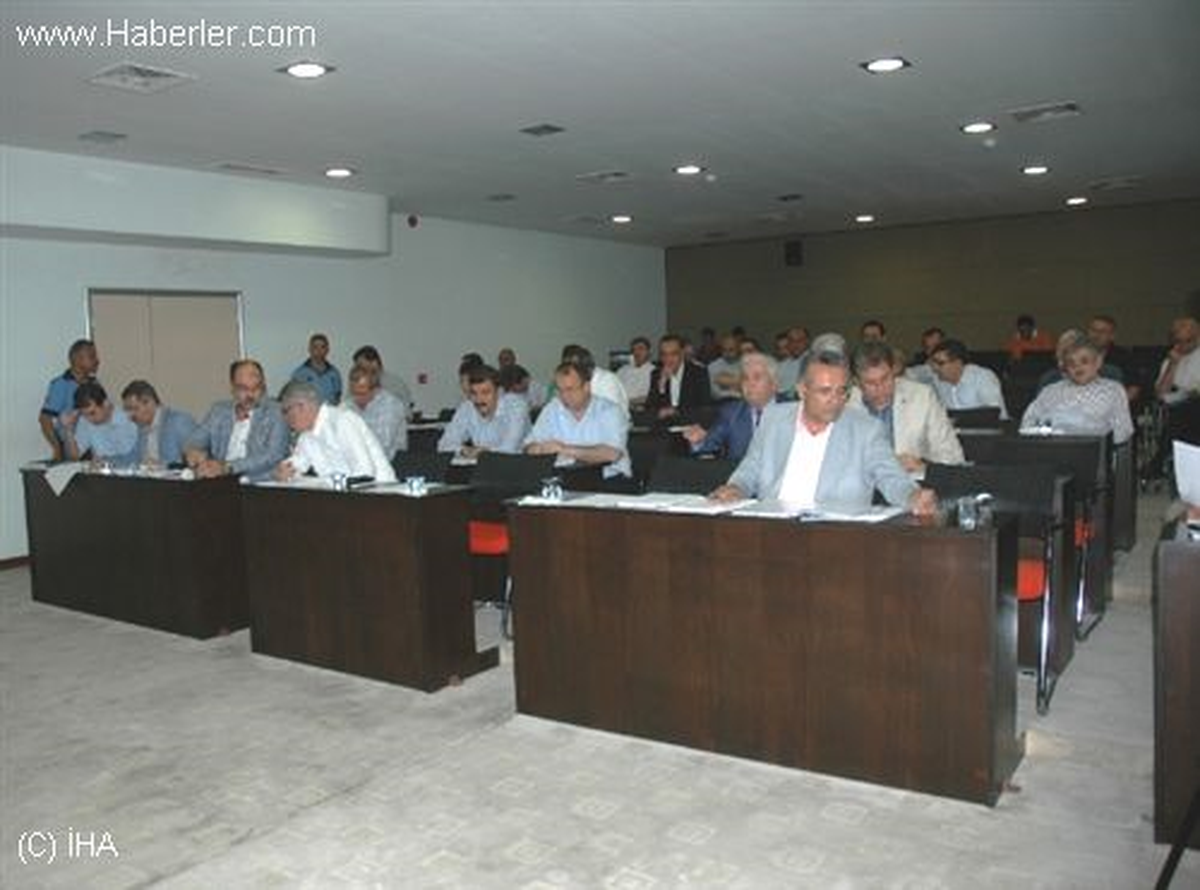 İzmir Büyükşehir Belediye Meclisi Toplandı