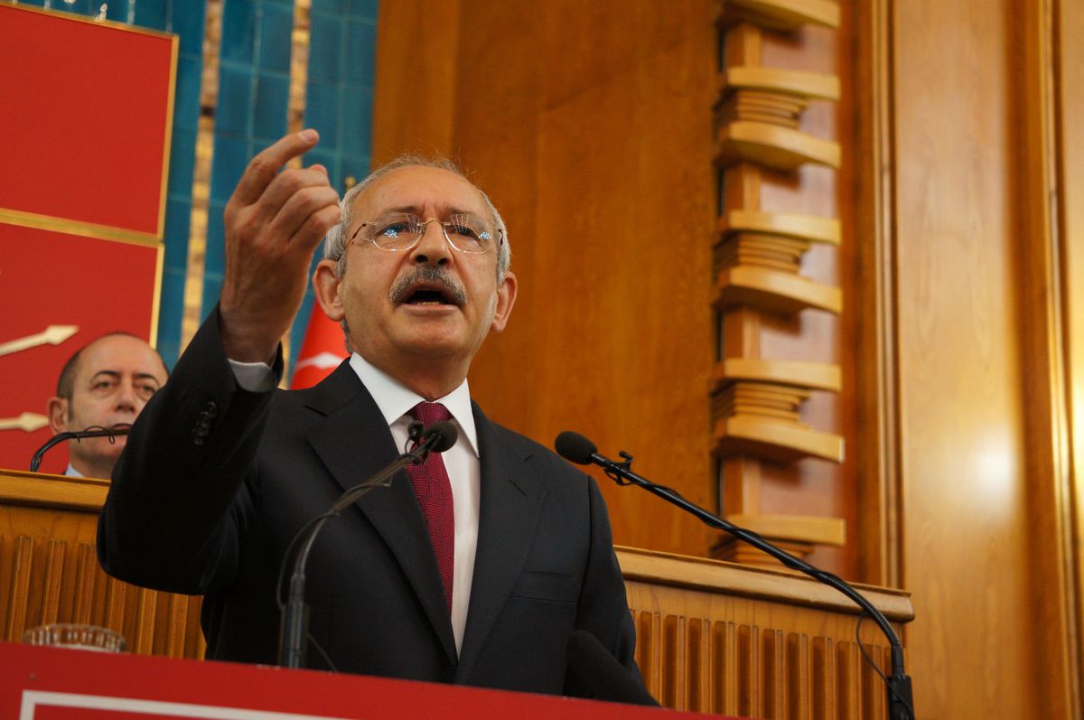 Kılıçdaroğlu\'ndan, Gül\'e Geçmiş Olsun Telefonu