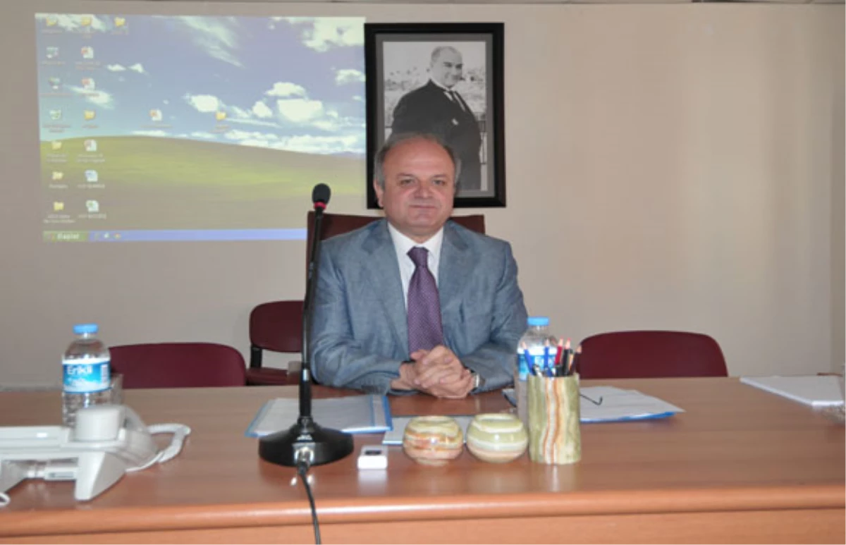 Kırşehir Valisi Muhtarları Dinledi