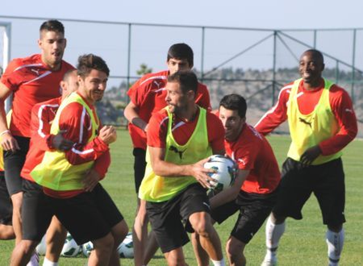 Medical Park Antalyaspor\'da Yeni Sezon Hazırlıkları