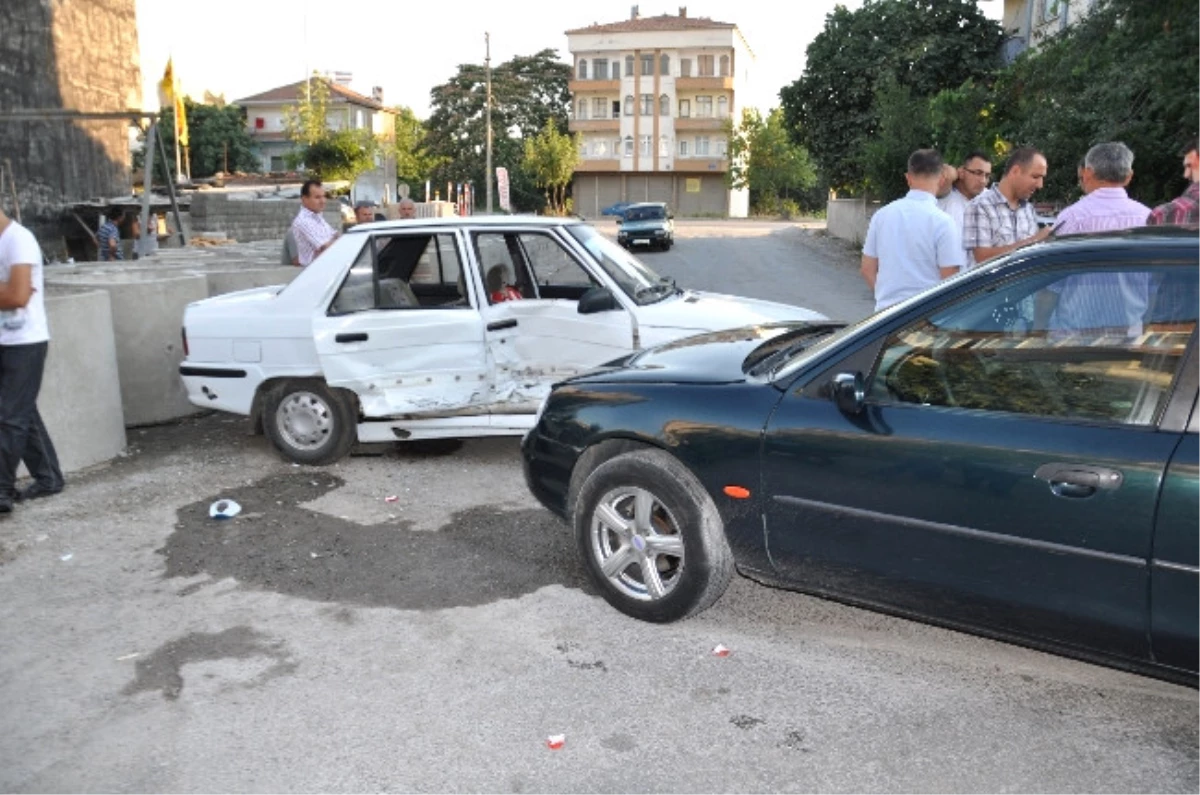 Sasun\'da Trafik Kazası: 1 Yaralı