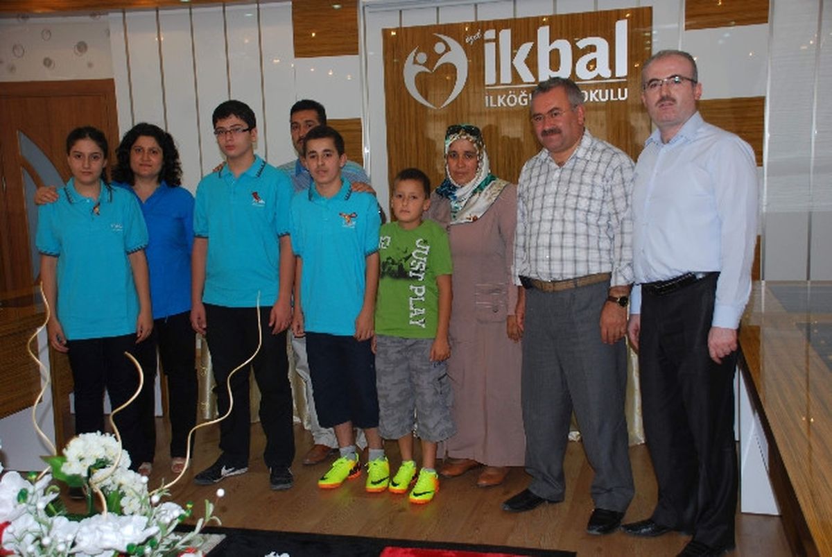 Sbs\'de, Adıyaman 1.\'si İkbal Koleji\'nden