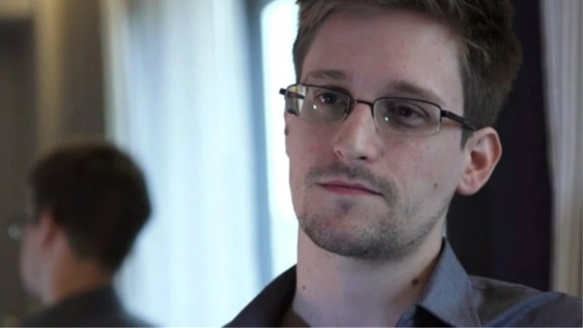 Snowden\'in Rusya\'dan Sığınma Hakkı İstediği Bildirildi