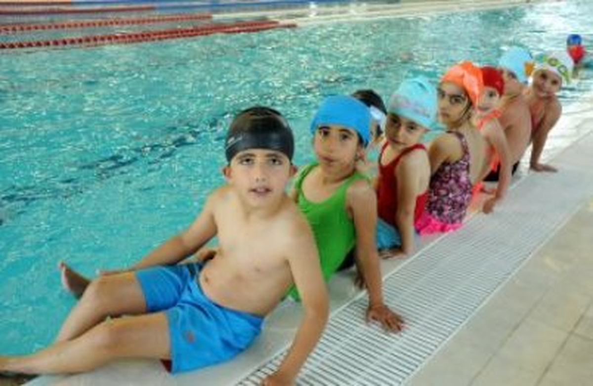Vanlı Minikler Milli Yüzücü Olmak İçin Kulaç Atıyor