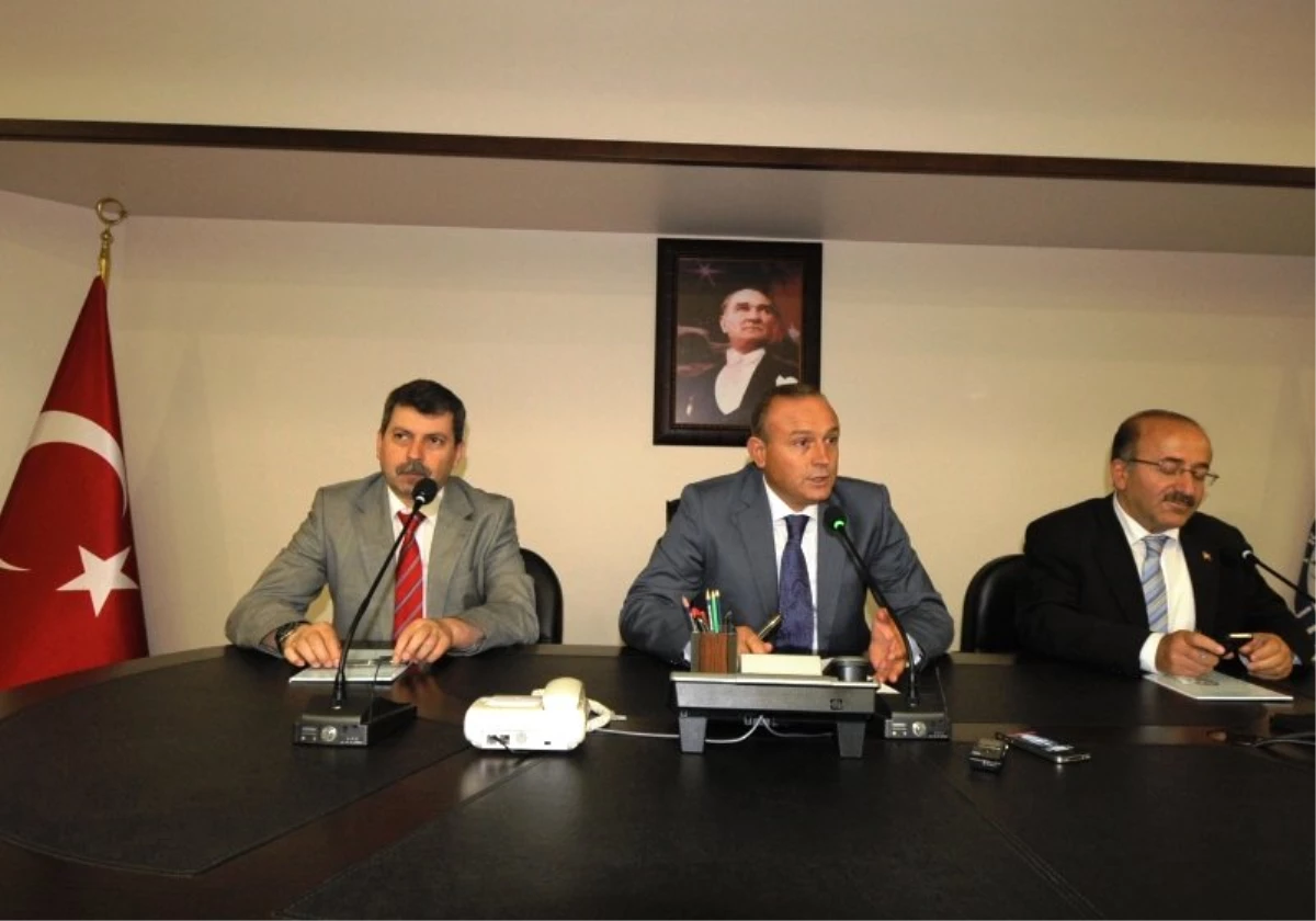 2013 Yılı 3. İl Koordinasyon Toplantısı Vali Kızılcık Başkanlığında Yapıldı