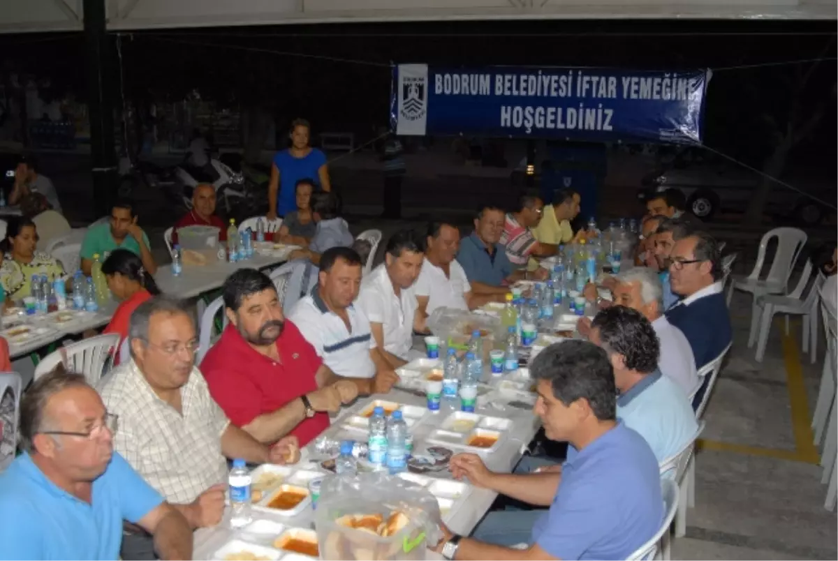 Başkan Mehmet Kocadon, Gümbet İftarına Katıldı