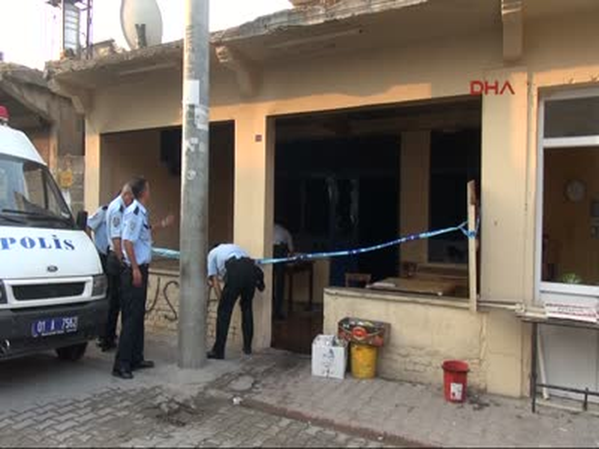 Bilardo Salonu ile Kahvehaneyi Kundakladılar
