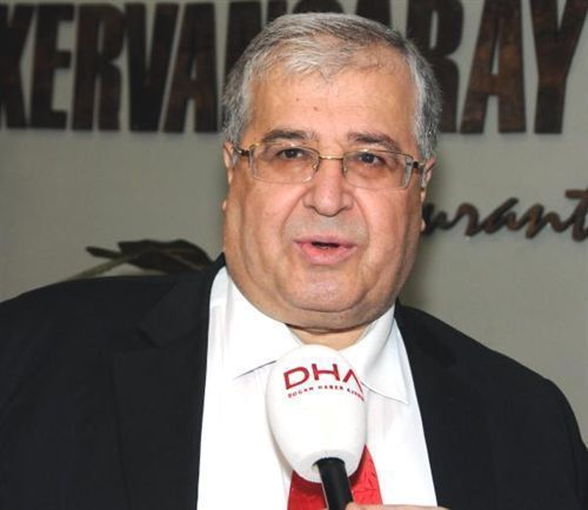 DSP\'lilerden Anıtkabir\'e ve Bülent Ecevit\'in Kabrine Ziyaret