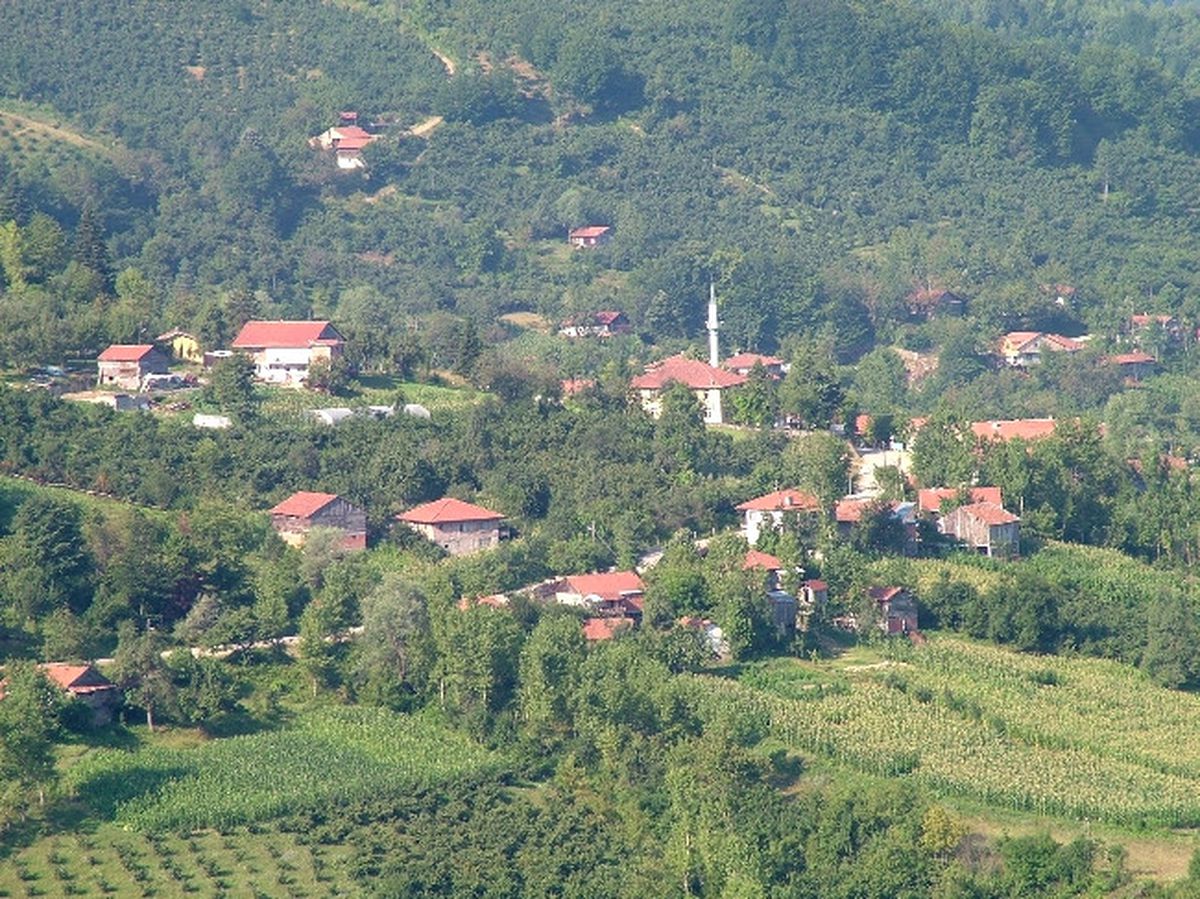 Hendek\'te İftar Sofraları Köylere de Kurulacak
