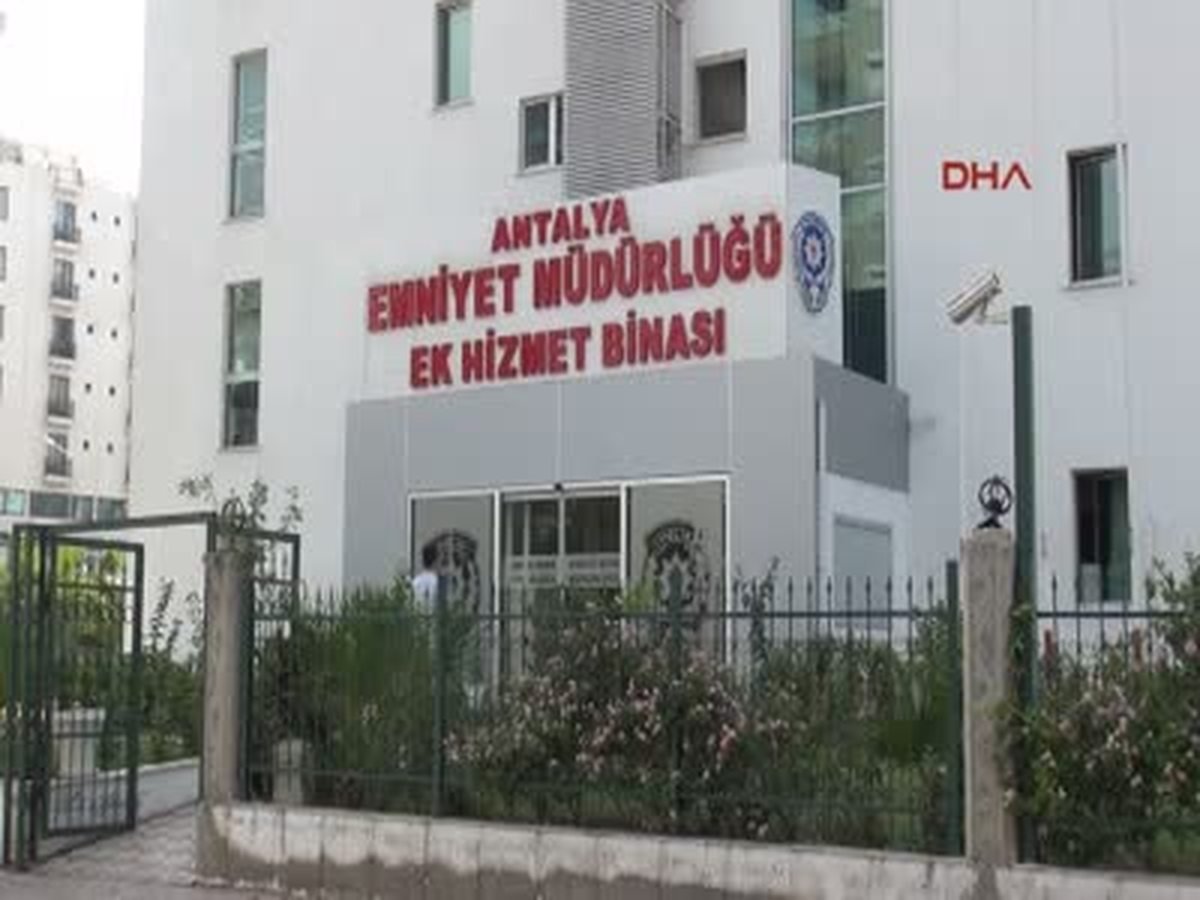 Hırsızlık Çetesine 3 Tutuklama