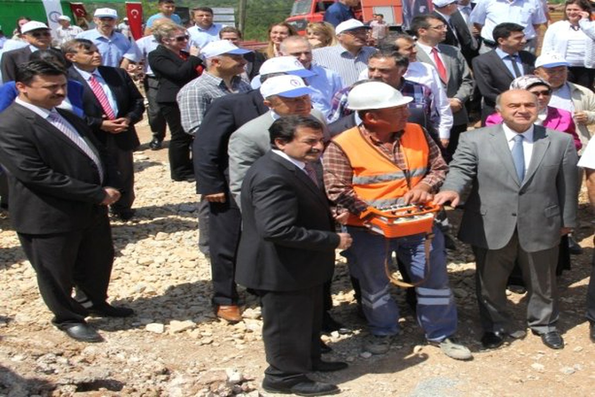 İİBF Maliye Bölümü Ek Bina Temeli Törenle Atıldı