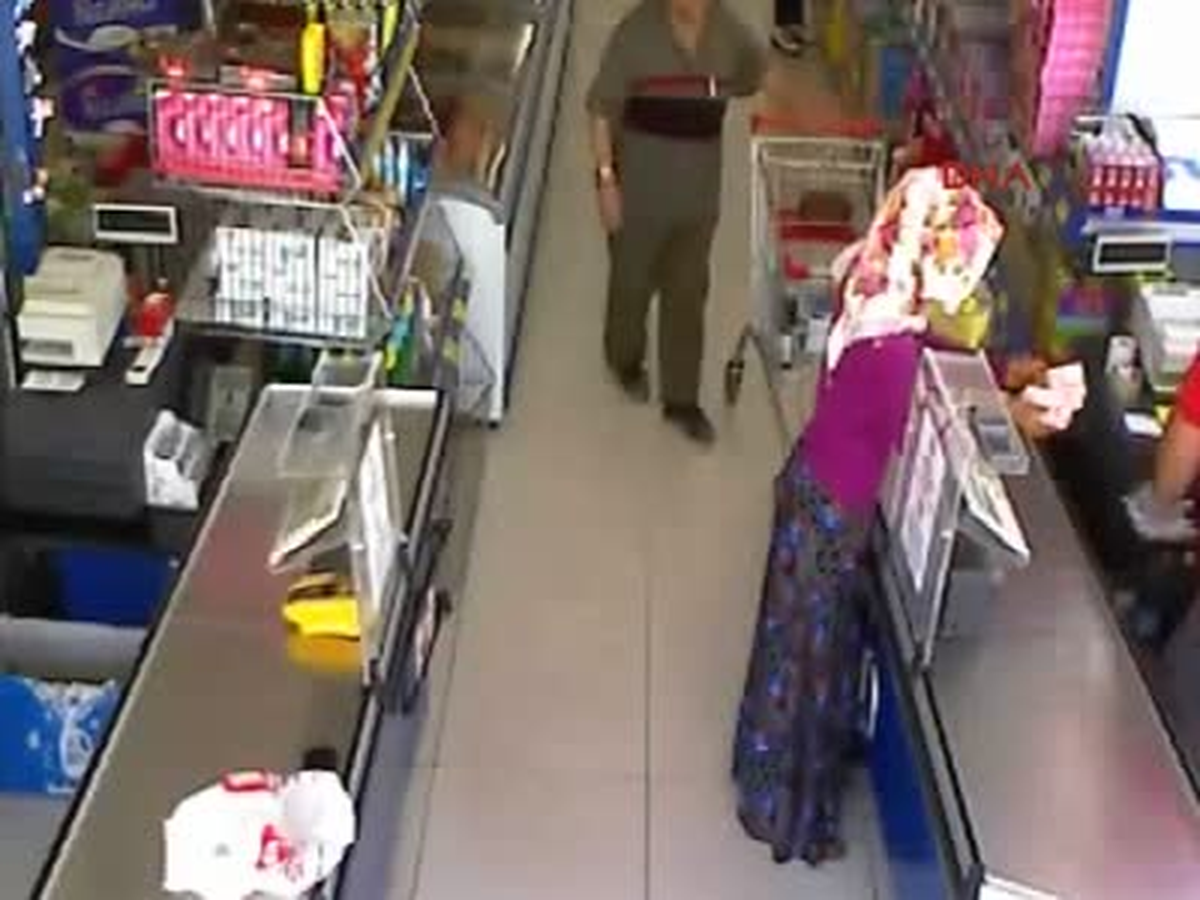 Tırnakçılık Yaparken Yakalanan Kadınlar Bebekleriyle Adliyeye Sevk Edildi