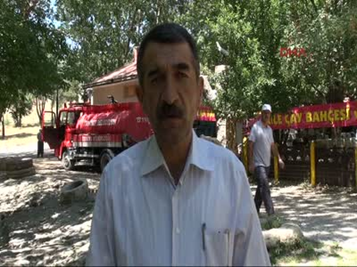 Yarışan Yatlar Çanakkale Boğazı\'ndan Geçti