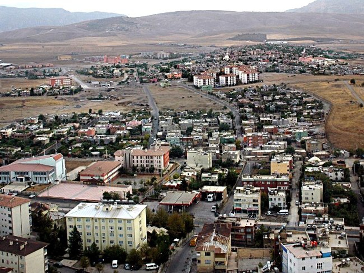 Kablo Hırsızları Yüzünden Mahallenin Dünya ile Bağlantısı Kesildi