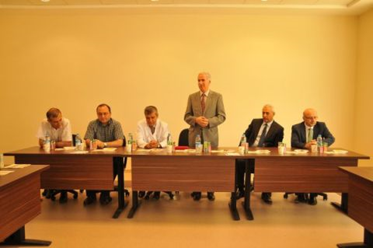 Kırıkkale Üniversitesi Tıp Fakültesi Dekanlık Ve Başhekimlik Devir Teslim Töreni Yapıldı