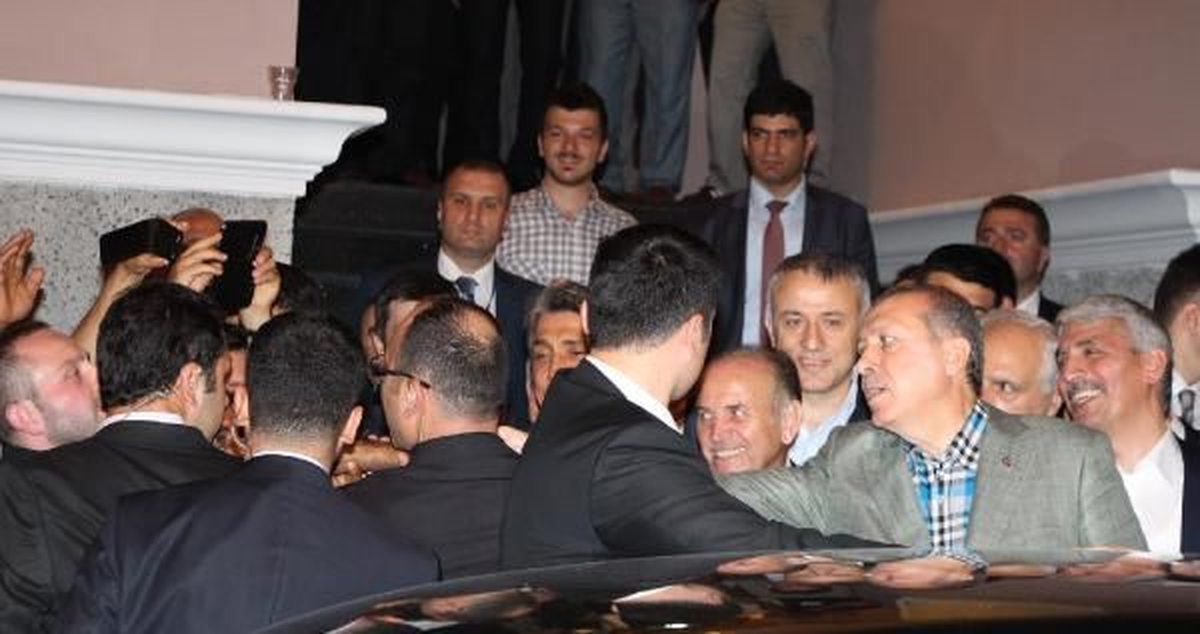 Başbakan Erdoğan, Ensar Vakfı\'nın İftar Programına Katıldı