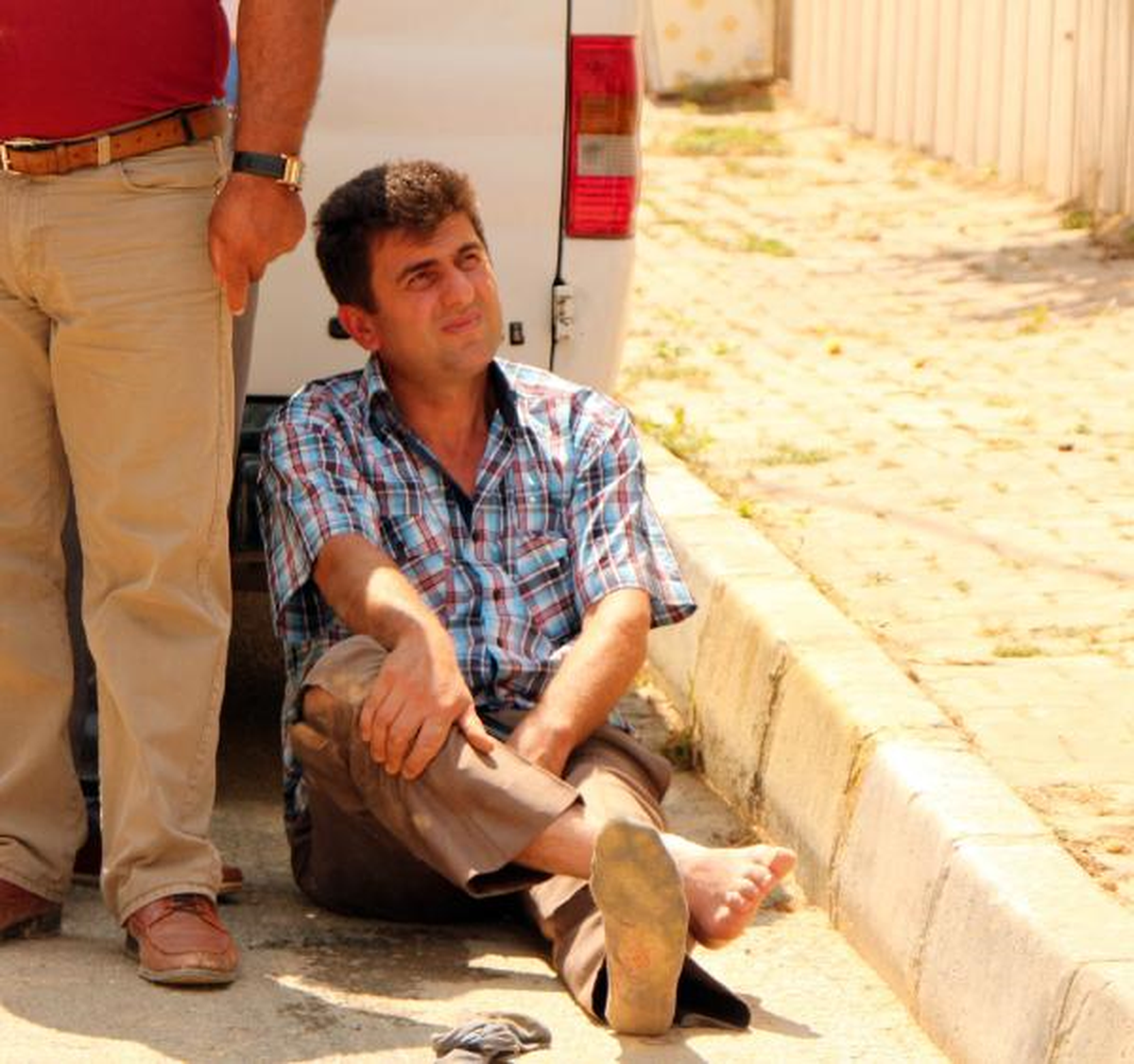 Maltepe\'de İstinat Duvarı Çöktü: 2 Yaralı