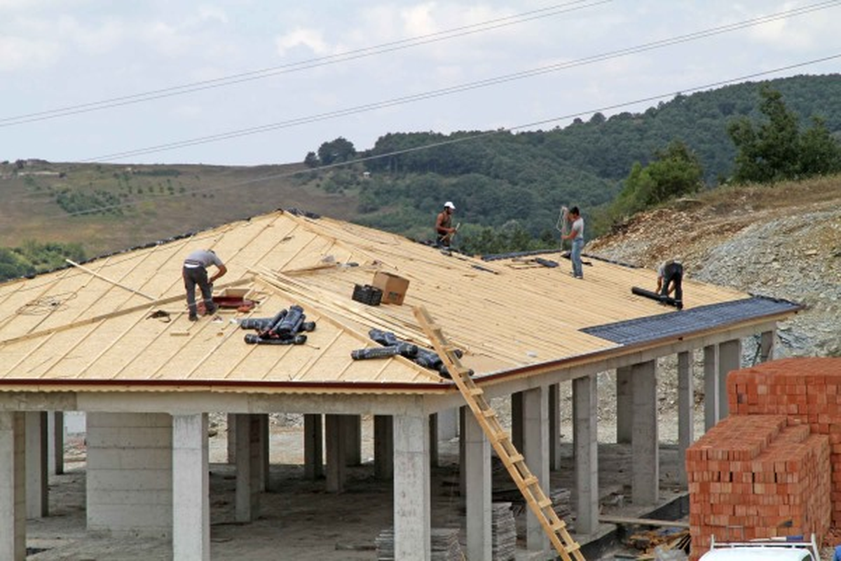 Sokak Hayvanlarına Bakım ve Doğal Yaşam Merkezi