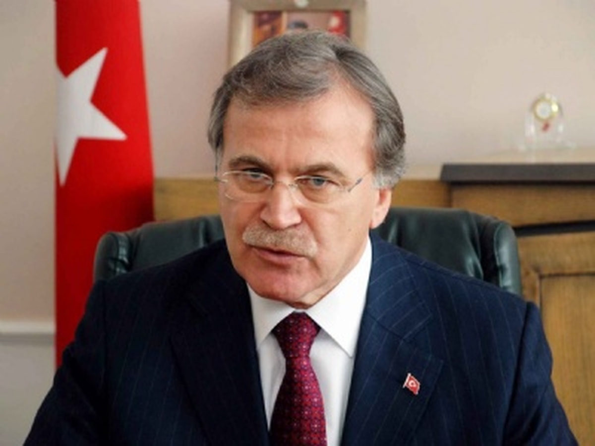 AK Parti\'den Tutuklu Vekiller İçin Çözüm Yolu