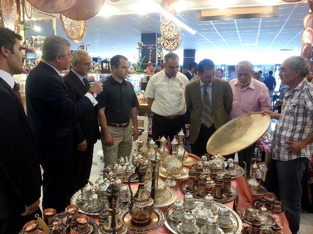 AK Parti Heyetinden Esnaf Ziyareti