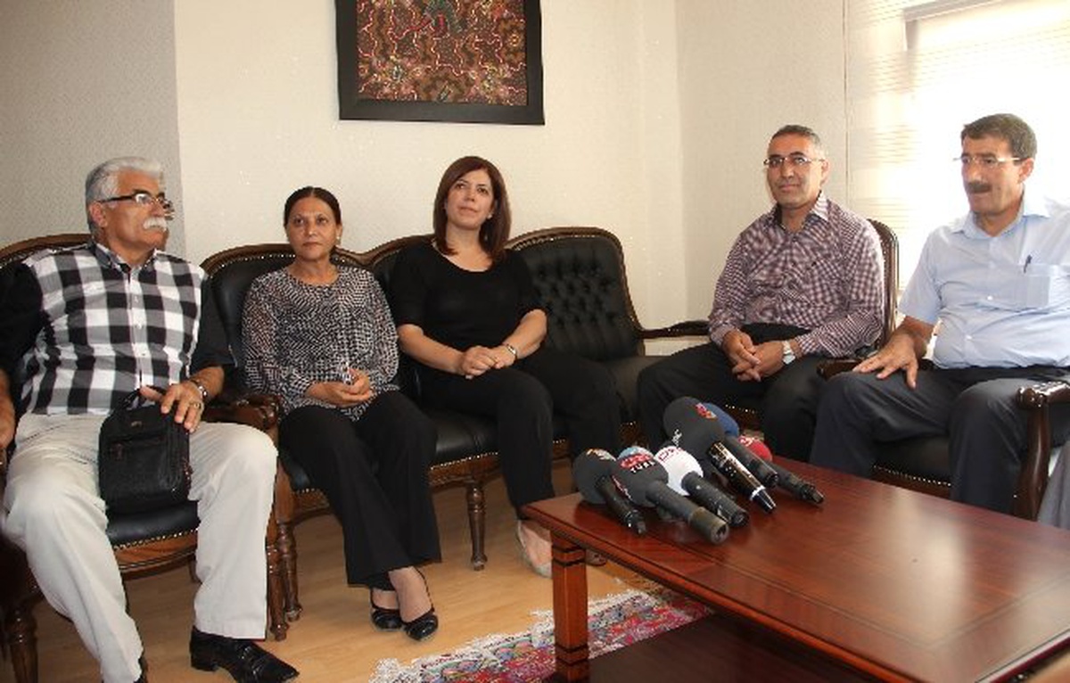 Alevi Kültür Dernekleri\'nden BDP\'ye Ziyaret
