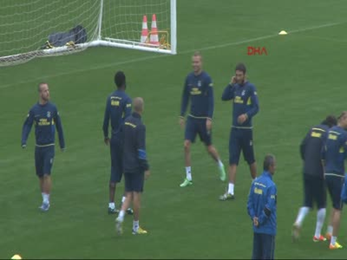 Fenerbahçe, Topuk Yaylası\'ndaki Hazırlıklarını Sürdürüyor