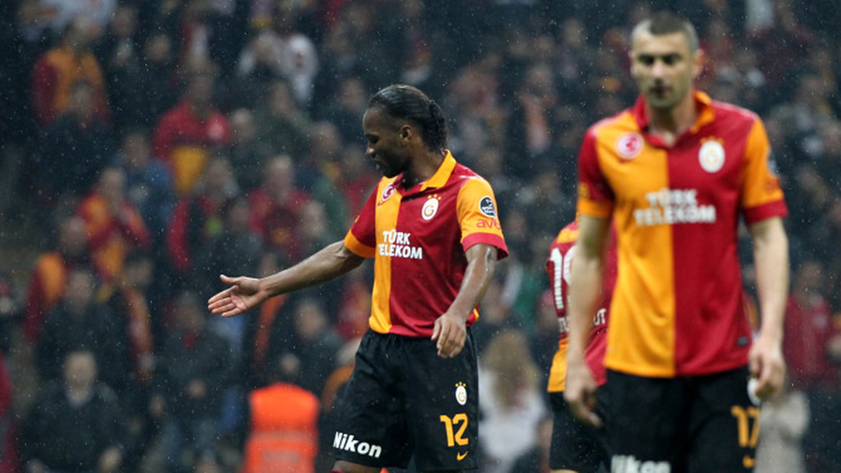 Galatasaray'da Kaptan Değişiyor