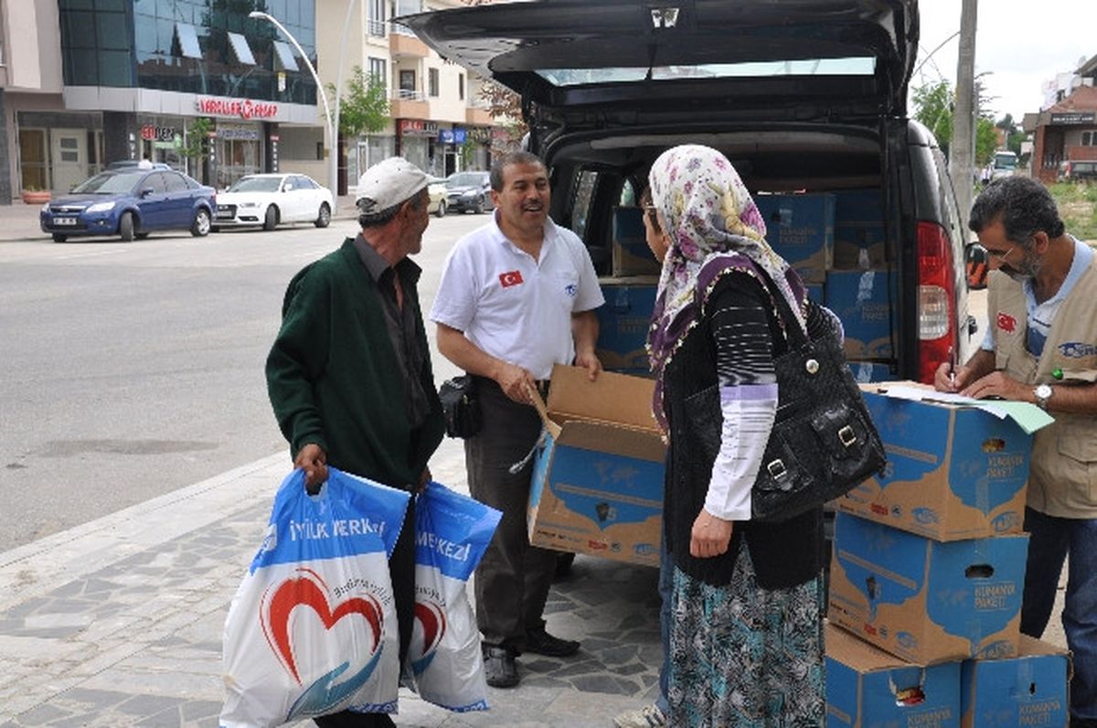 Kimse Yok mu Derneği, İhtiyaç Sahibi Aileleri Unutmadı